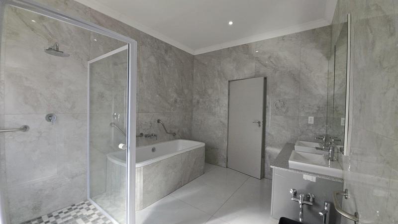 4 Bedroom Property for Sale in The Islands Estates North West